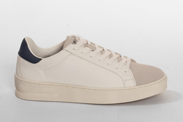 SNEAKER BIANCA CON PUNTALE EFFETTO CAMOSCIO